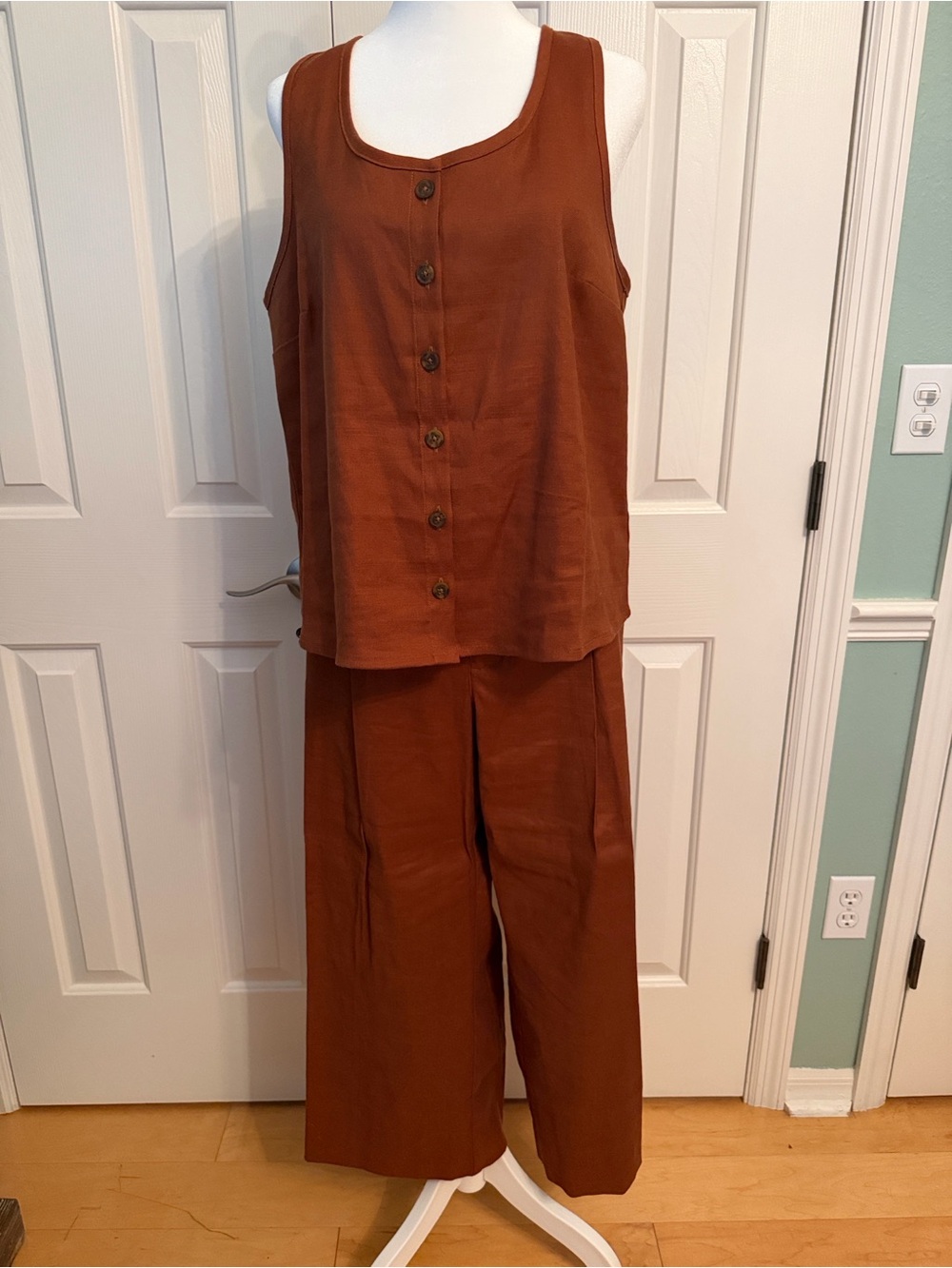 CAbi Rust Button-Front Tank with Wide-Leg Pants